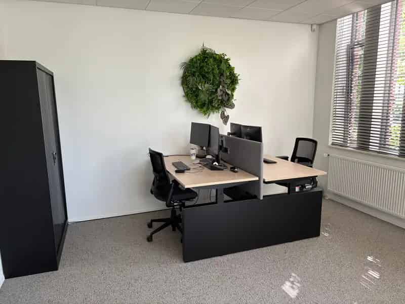 Kantoorruimte te huur Uden 405m²