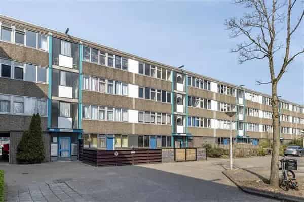 3 Kamer Appartement Amsterdam Noord 75m2 Balkon Prive Berging