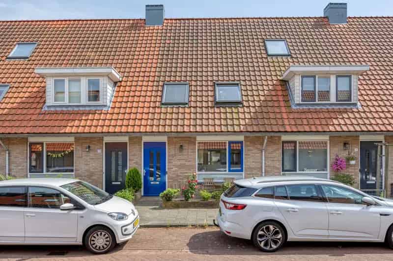 Eengezinswoning Pijnacker: Ruim Dorps Leven Nabij Stad