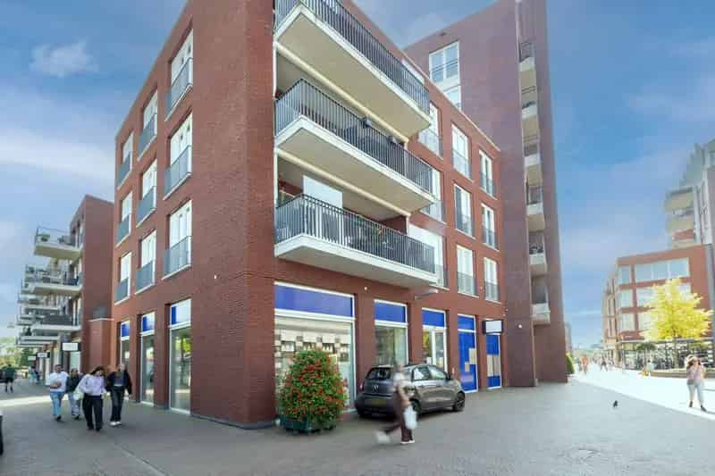 Winkelruimte te Huur Waddinxveen Gouweplein 315m2