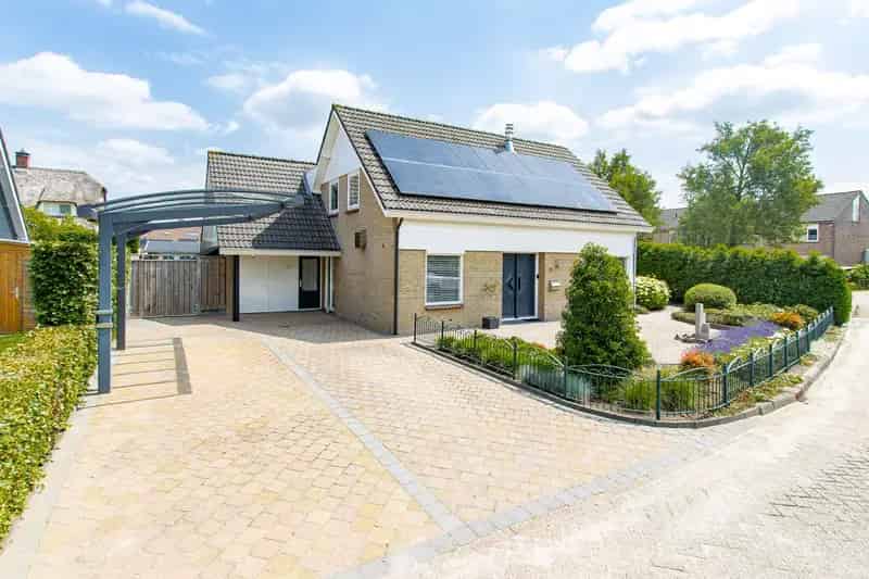 Huis te koop: Weidestraat 11 4265 JP Genderen 