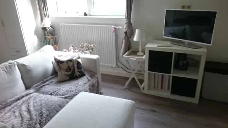 Ruime kamer nabij universiteit en Goffertpark