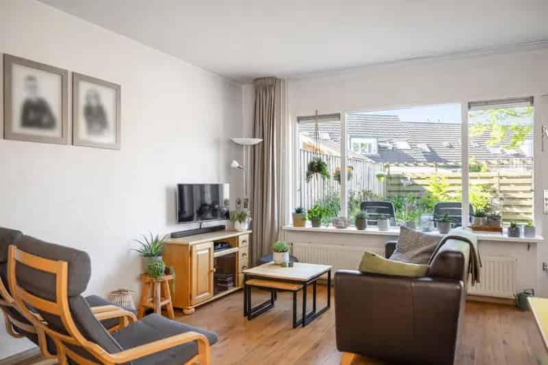 Huis te koop Deventer 4 slaapkamers Rustige Wijk Blauwenoord