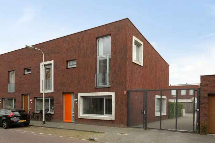 Eengezinswoning Te Huur in 16, Gerard Mercatorstraat, Tilburg, Noord-Brabant