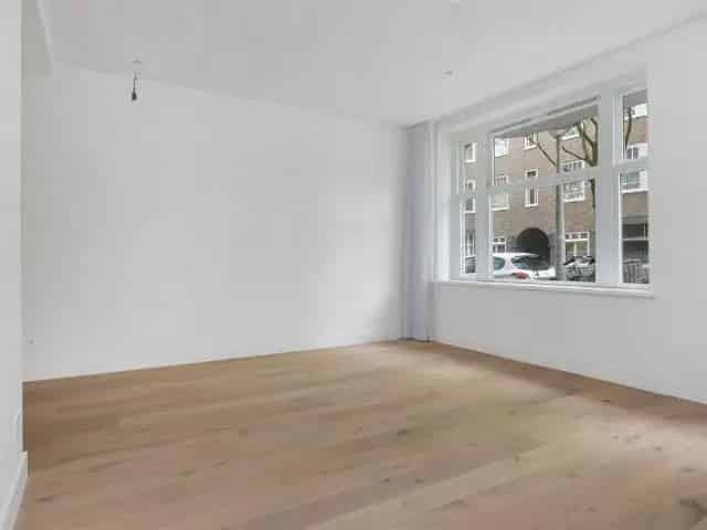 Appartement Amsterdam Stadionbuurt Nabij Zuidas