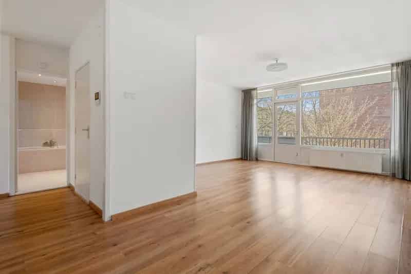 3 Kamer Appartement Amsterdam Buitenveldert 79m2 Balkon