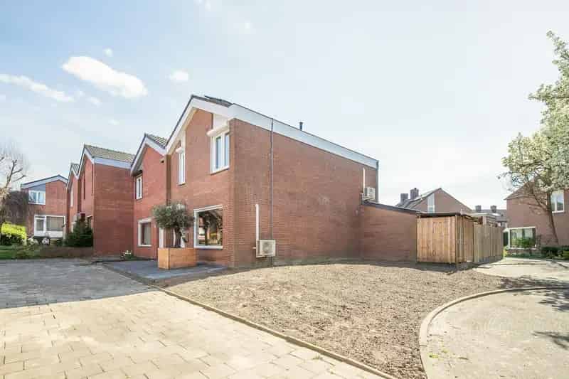 Instapklare Hoekwoning Terwinselen 3 slaapkamers Zonnepanelen