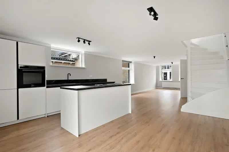 Huis te koop: Burg van der Lelijkade 6 3155 AB Maasland 