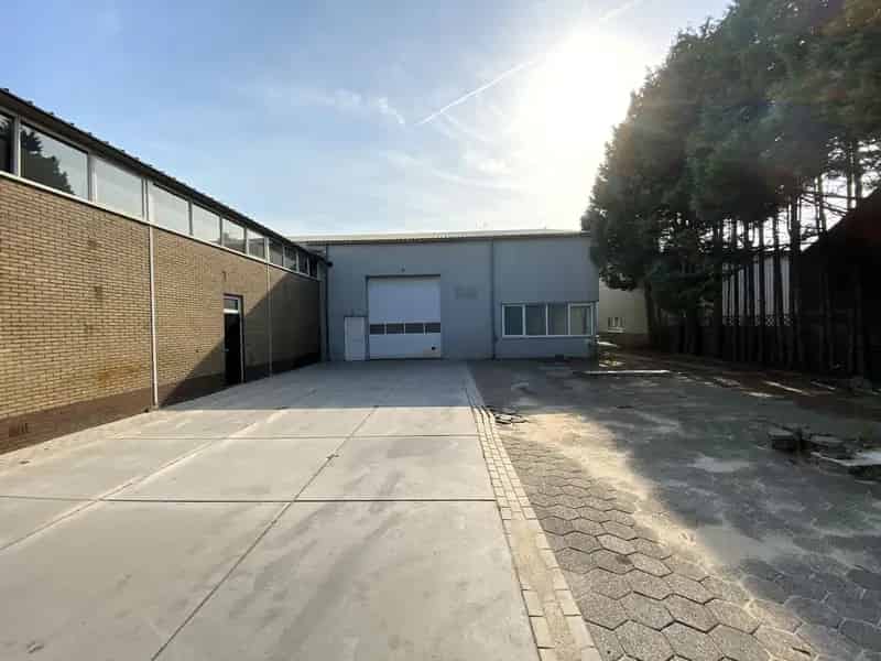 Bedrijfshal Nederhorst den Berg | Zoek bedrijfshallen te huur: Machineweg 14-a 1394 AV Nederhorst den Berg 