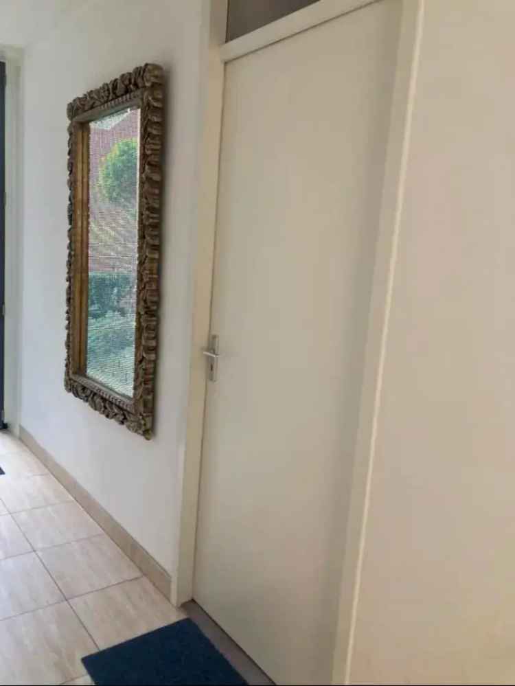 Luxe kamer Delft centrum - Privé badkamer - Inclusief meubels