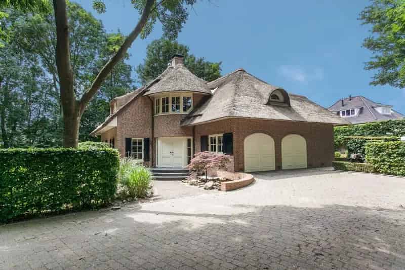 Luxe Villa te Koop in Den Haag Bosweide