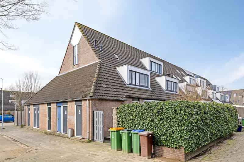 Huis te koop Ede: Sfeervolle eindwoning Maandereng