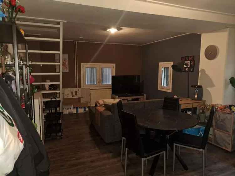 Studentenappartement 1-2 Personen Woonkamer Slaapkamer