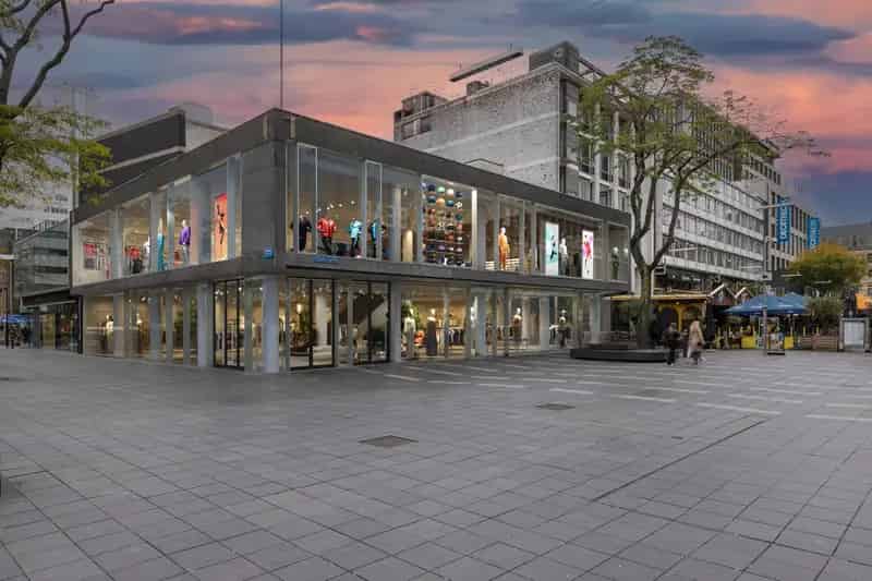 Winkel te huur Lijnbaan Rotterdam: Toplocatie Stadhuisplein