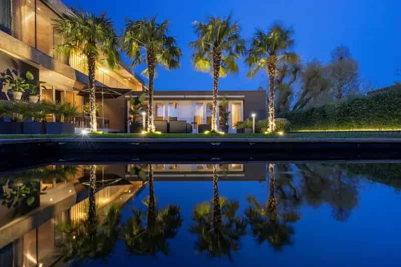 Luxe Villa Vinkeveense Plassen Zwembad Wellness Bioscoop