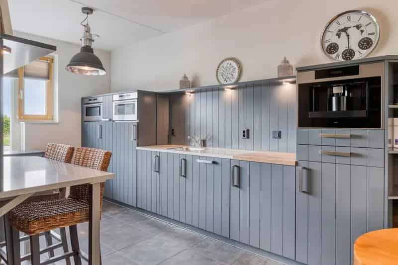 Ruime 4 Slaapkamers 2-onder-1-kapwoning Etten-Leur