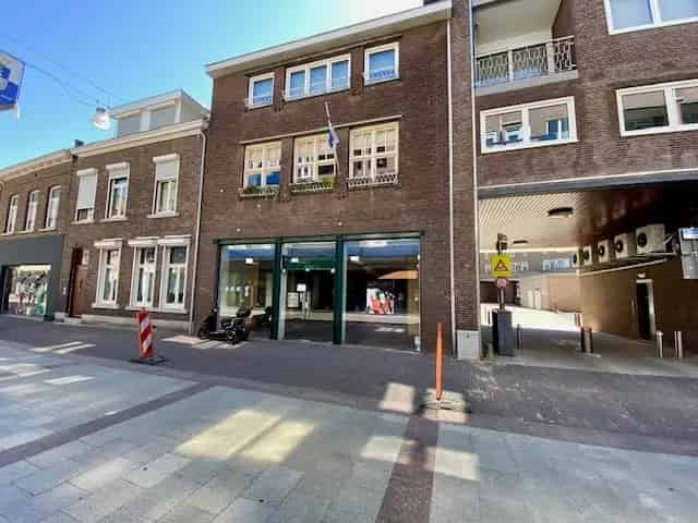 Winkelruimte te Koop Huur Roermond 246m2 Centrum Horeca