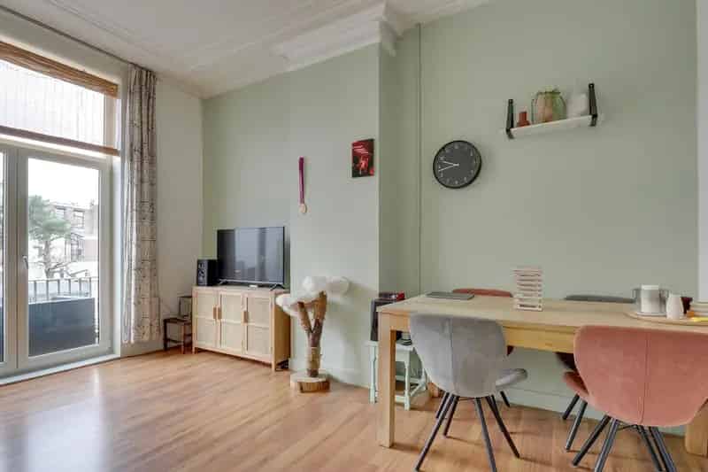 Ruime Bovenwoning Nieuw Engeland Dakterras 3 slaapkamers