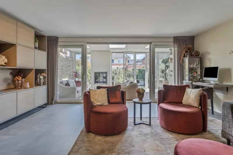 Luxe Waterwoning 4 5 Slaapkamers Grote Tuin Energiezuinig