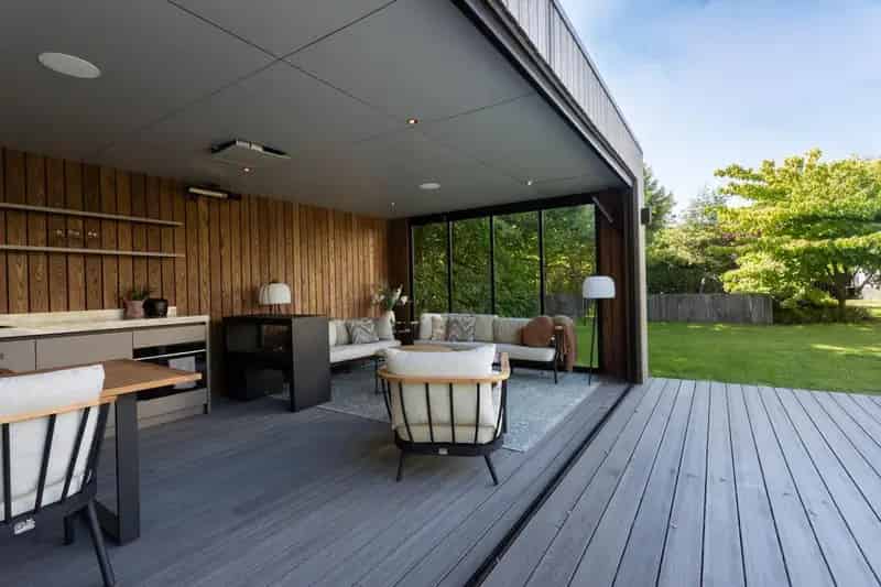 Luxe Villa te Koop 5 slaapkamers 3 badkamers Zwembad Noordwijk