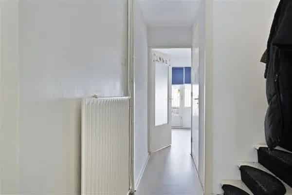 4 Slaapkamers, Garage & Oprit - Ideaal voor Jonge Gezinnen Apeldoorn