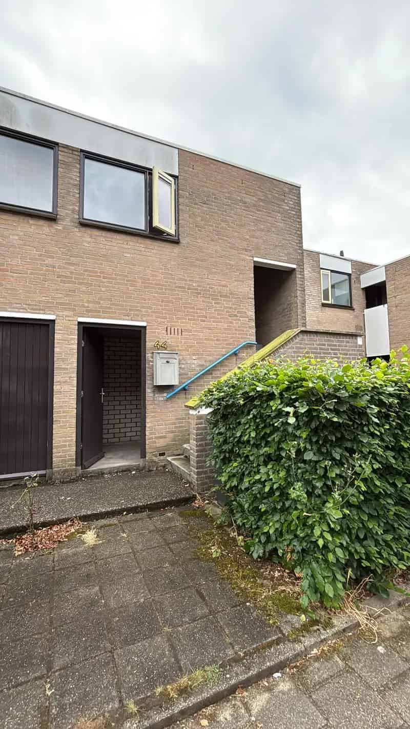 Appartement De Bitterstraat 44 nabij supermarkt en winkelcentrum