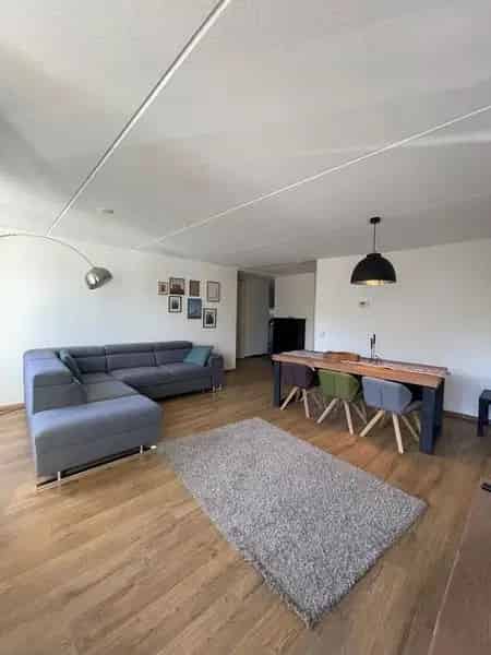 Ruim 3-kamerappartement Kralingen nabij Kralingse Plas