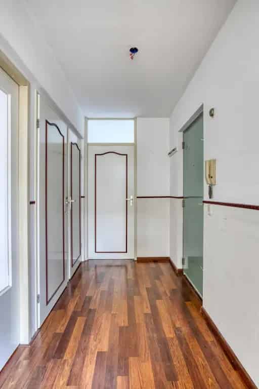 Ruim 3 kamer appartement Kralingen - Balkon - 2 slaapkamers