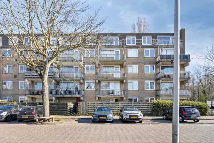 Amsterdam Oostzanerwerf Starterwoning Appartement 44m2