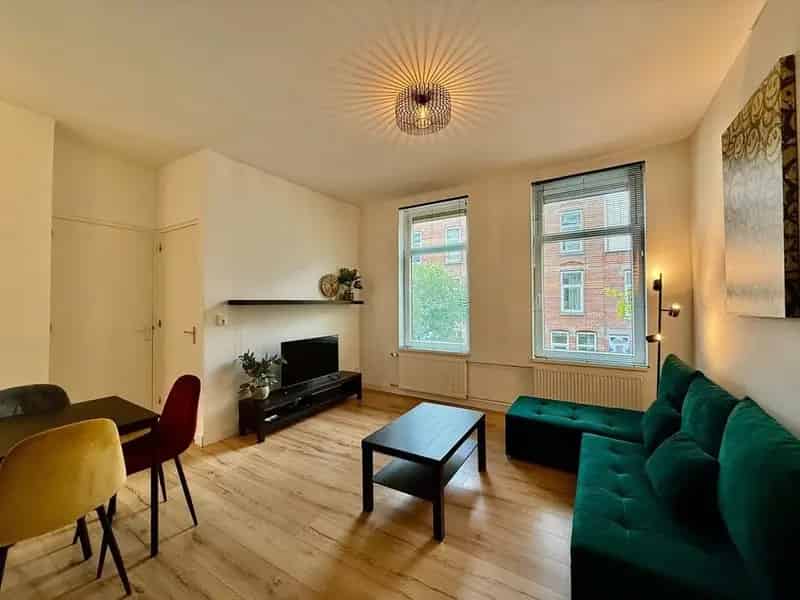 Gemeubileerd 2-kamerappartement nabij Rotterdam Centraal Station voor 1 student
