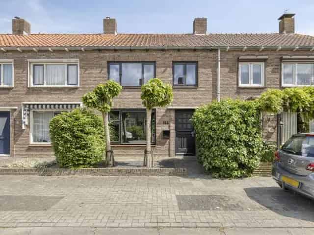 Tussenwoning Goes-Oost 4 slaapkamers moderne badkamer
