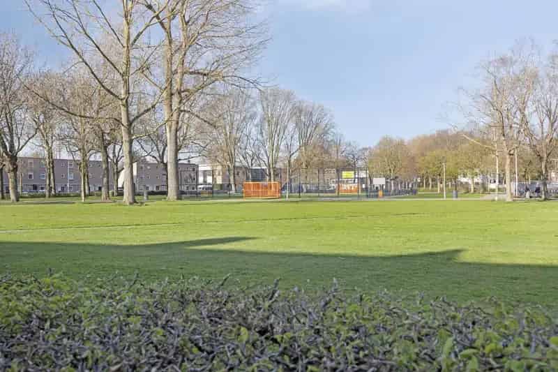 6 Slaapkamers Jaren 40 Huis Rotterdam Charlois 157m2