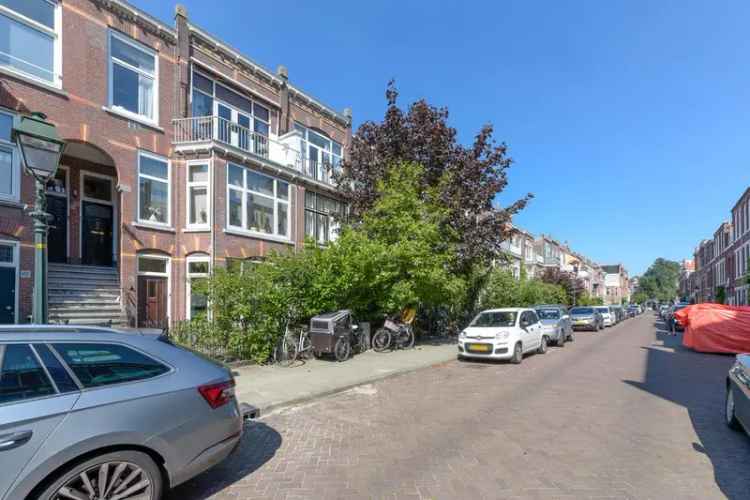 Woning Te Koop in Den Haag, Zuid-Holland