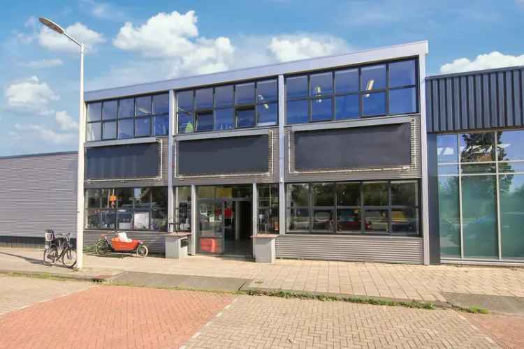 Bedrijfsruimte Kantoor Amsterdam Oud-Sloten 565m2 Zonnepanelen