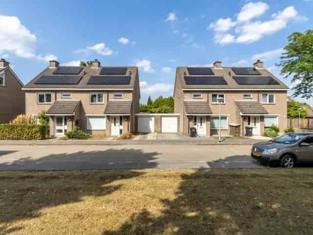 Ruime Tweekapper te Huur Eindhoven Hondsruglaan 155m²