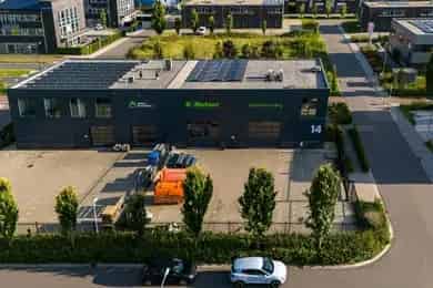 990 m2 bedrijfsruimte te koop in Leusden