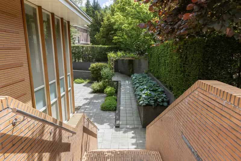 Designvilla Baarn Frank Lloyd Wright Stijl Ruime Tuin