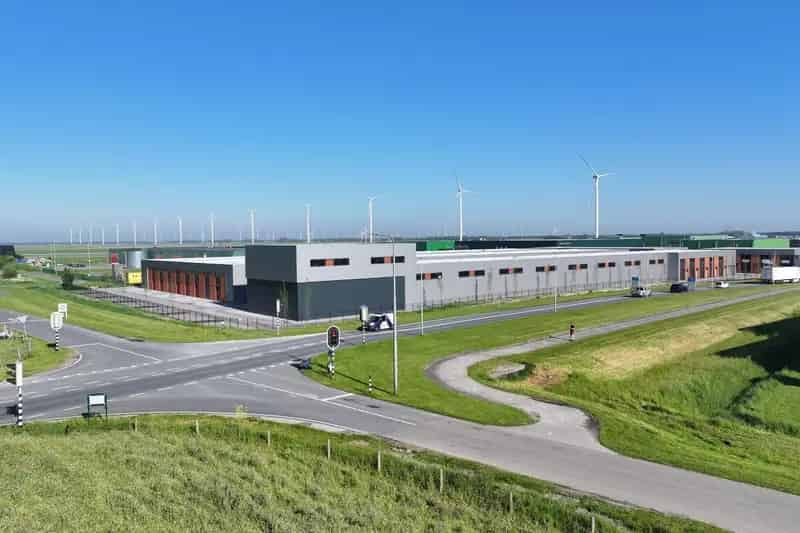 Bedrijfshal Middenmeer | Zoek bedrijfshallen te koop en te huur: Agriport 11-09 1775 TA Middenmeer 