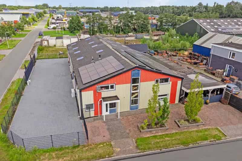 Bedrijfshal Kootstertille | Zoek bedrijfshallen te koop: Oastkern 16 9288 XJ Kootstertille 
