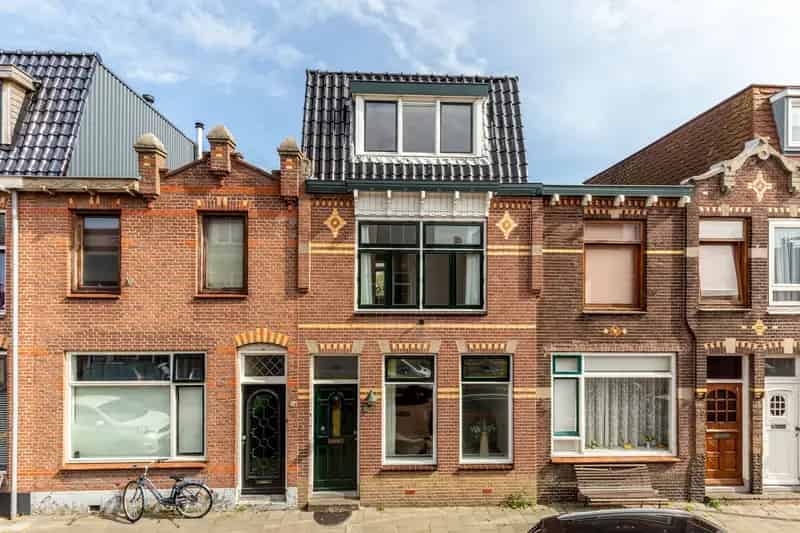 Huis te koop IJmuiden 5 slaapkamers 117m2 tuin
