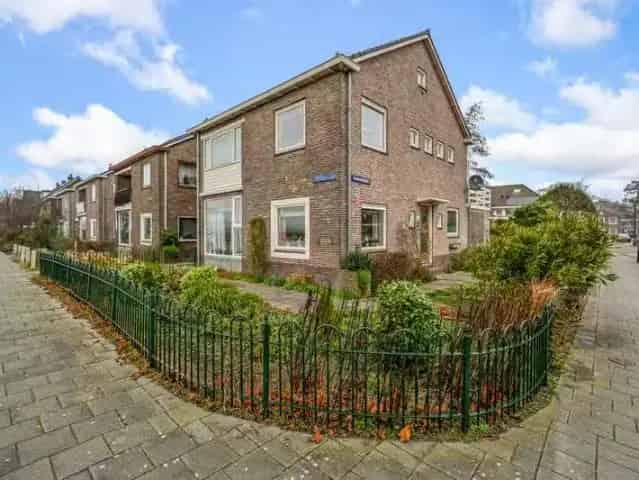 Vrijstaande woning 4 slaapkamers Wormerveer
