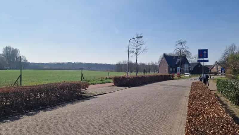 Bouwkavels Schijf: 2 kavels van 1100m²