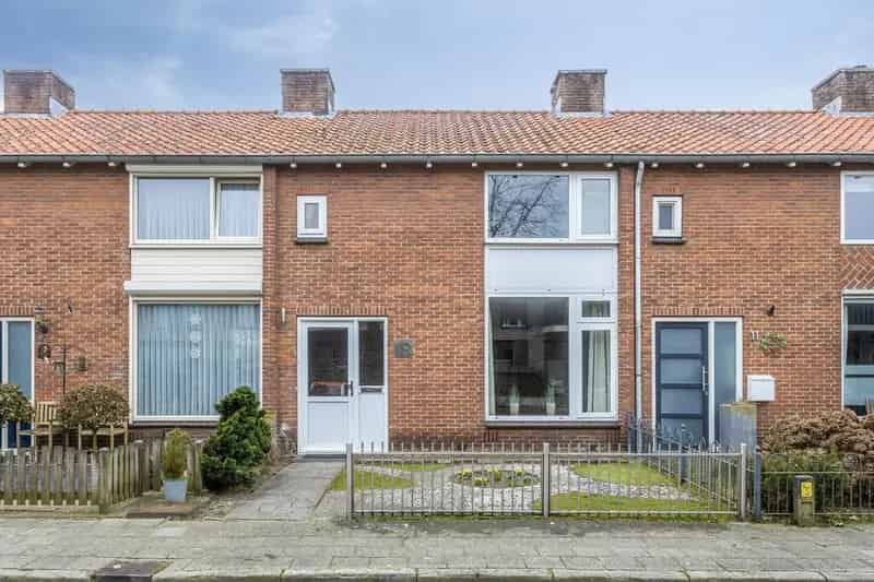 Ruime Tussenwoning Uden 4 Kamers Diepe Tuin Veel Mogelijkheden
