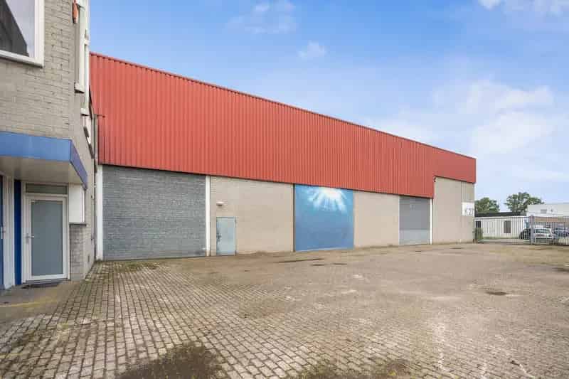 Bedrijfshal Maastricht te Koop