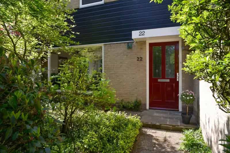 Huis te koop Soest: Ruime Villa met 4 slaapkamers en 2 badkamers