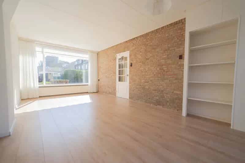 Ruime 4 Slaapkamers 2 Badkamers Eengezinswoning Heemskerk