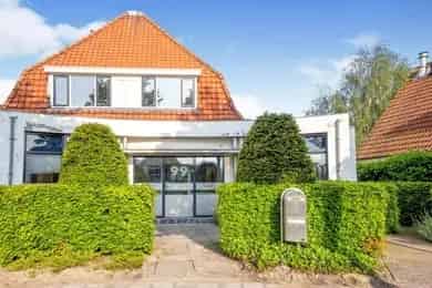 200m2 Kantoorruimte te Koop Limmen - Praktijkruimte Winkelruimte