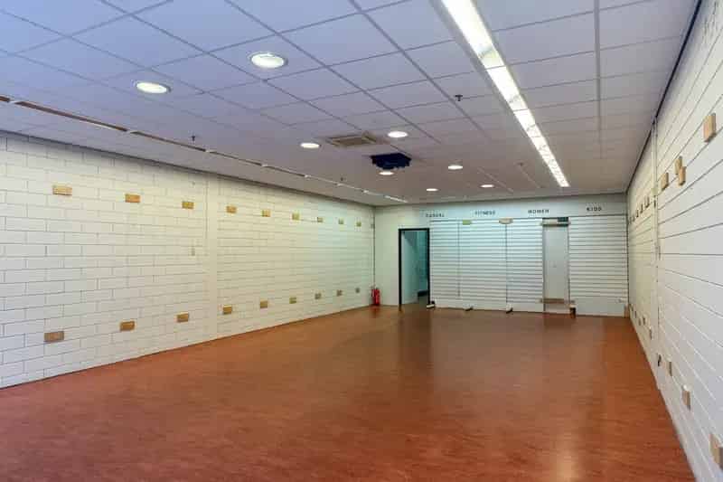 Winkel te Huur Veendam 122m² Winkelcentrum