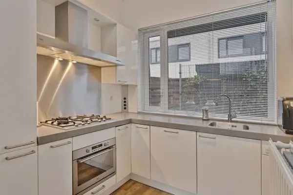 Luxe appartement Barendrecht 2 Balkons Parkeergarage