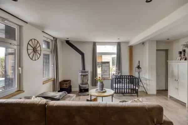 Vrijstaande woning te Andel: Modern, gerenoveerd, 2 slaapkamers